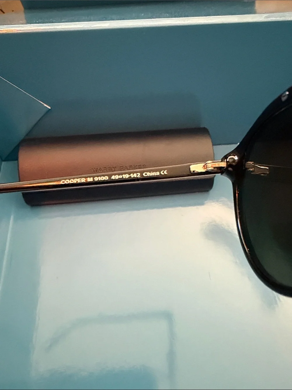 WaMen's Black Round Sunglasses with Double Bridge - Brand: